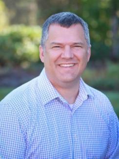 Geoff headshot